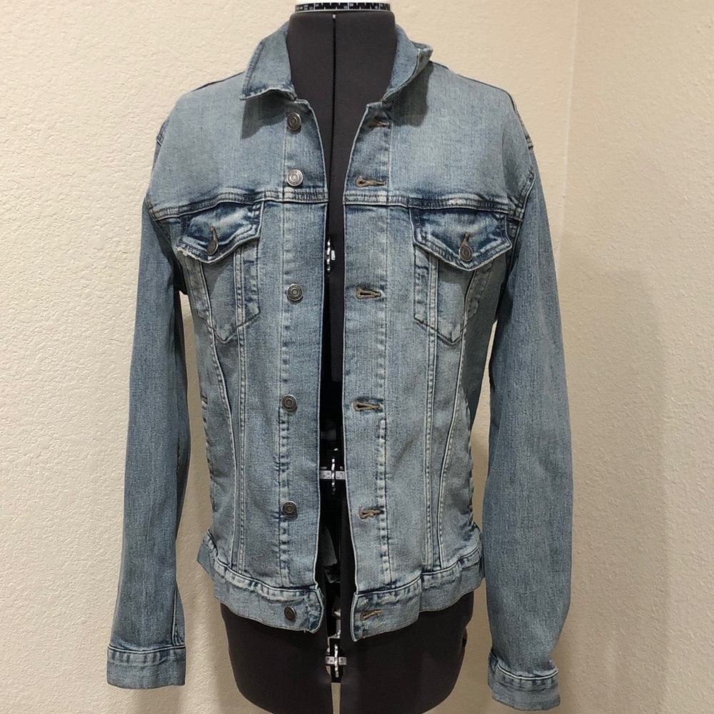 Old Navy Men’s Denim Jacket
